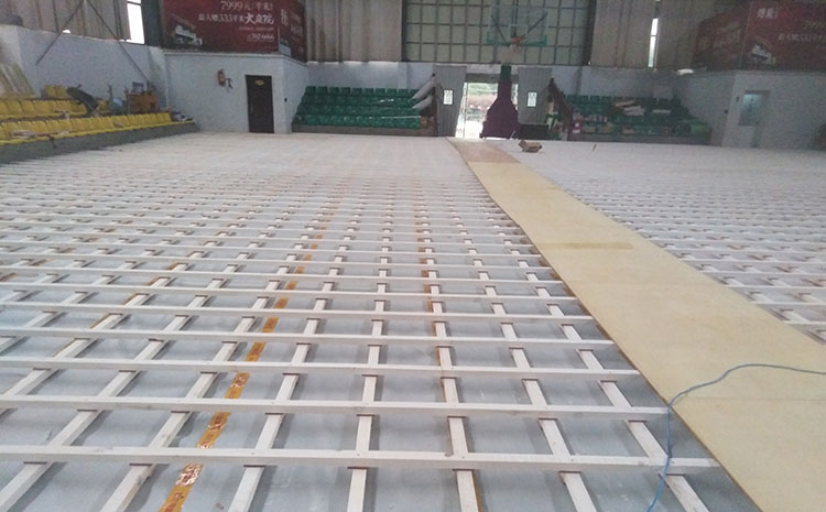 專業(yè)的乒乓球館木地板廠家去哪找?