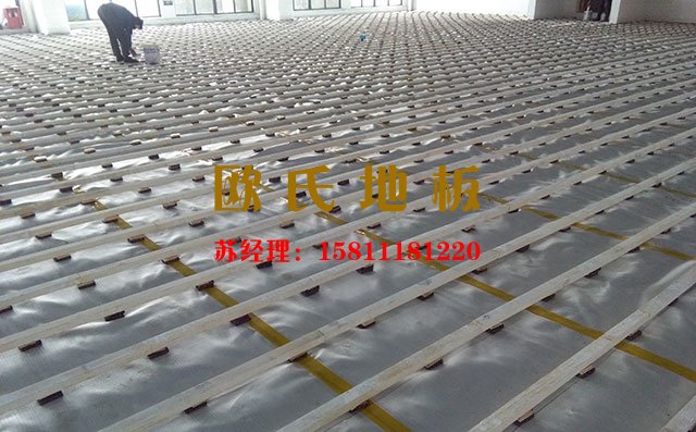 一直都錯了，原來硬楓木與軟楓木地板竟是這樣的區別