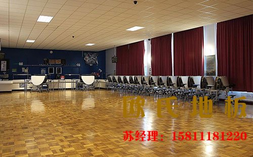 舞臺木地板日常保養(yǎng)容易誤解的問題